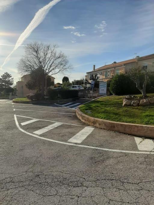 Appartement Climatise Au Calme En Provence Pierrefeu-du-Var Kültér fotó
